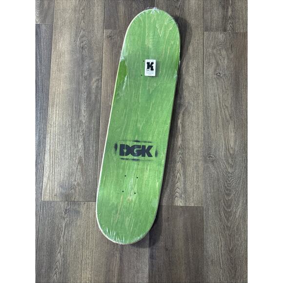 Dgk Get Money Fuji Skateboard 8.5 Deck Green, Yellow, Orange Colorway - Picture 8 of 8